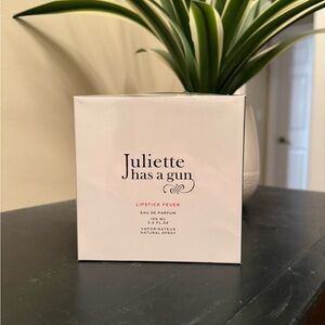 Juliette Has a Gun Lipstick Fever Eau de Parfum — 100 ML